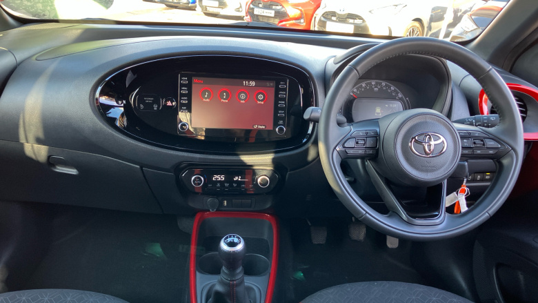 Toyota Aygo X 1.0 VVT-i Edge 5dr Petrol Hatchback